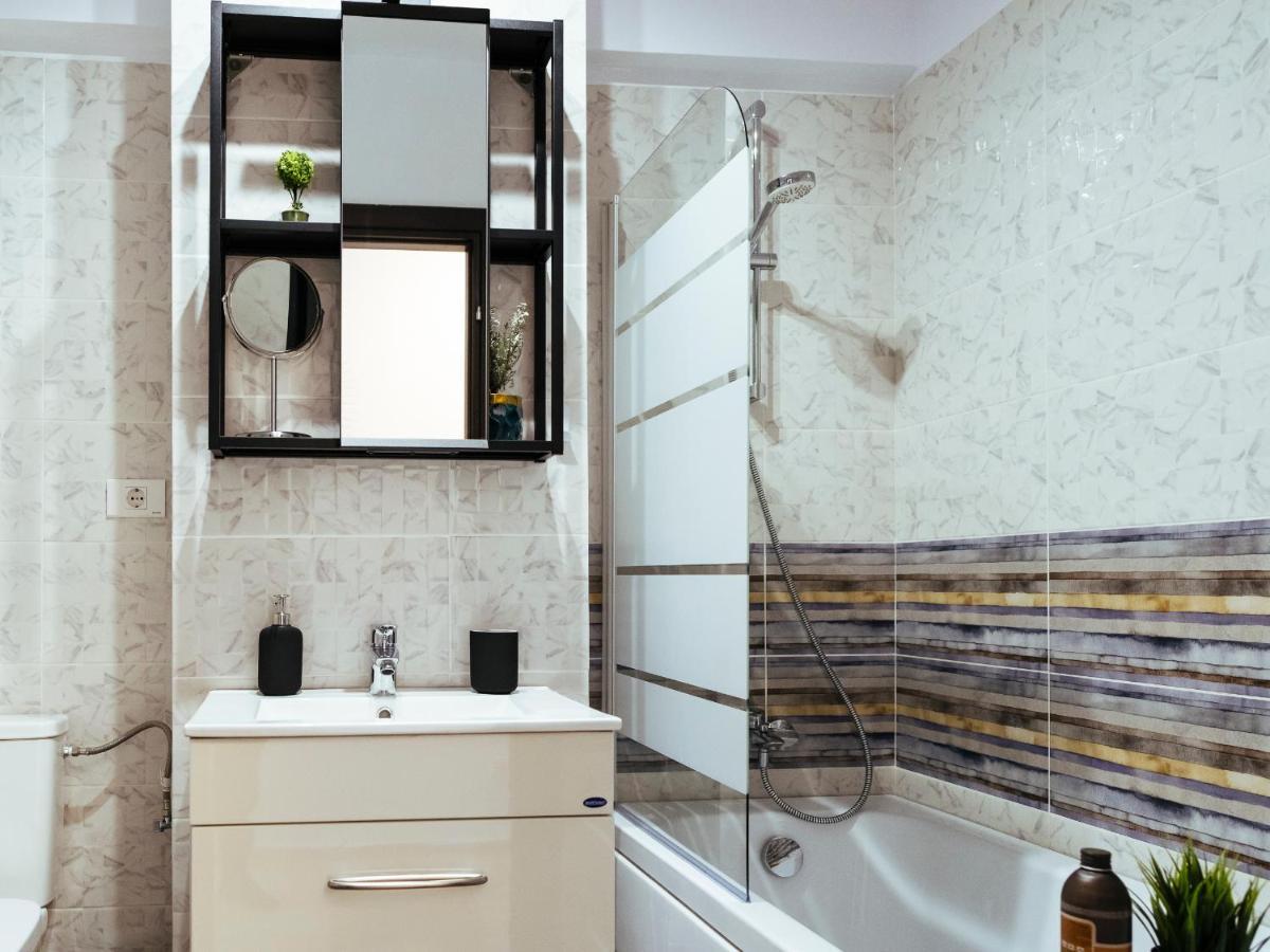 Cozy Special Pallady Apartament With Garden & Courtyard Бухарест Екстер'єр фото